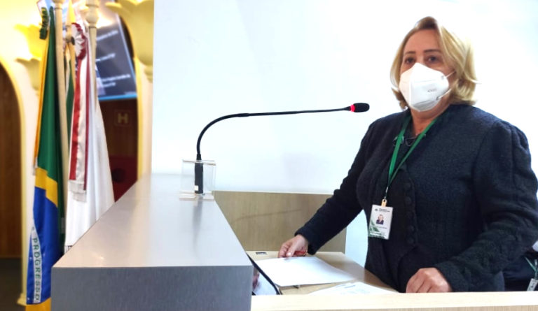 Dra. Regina faz requerimentos para melhorias na área da Saúde em Poços de Caldas