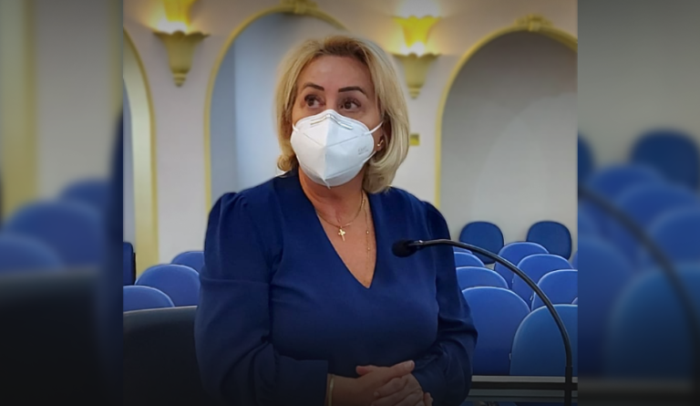 DRA. REGINA FAZ ALERTA IMPORTANTE A RESPEITO DA SAÚDE EM POÇOS DE CALDAS DURANTE SESSÃO DA CÂMARA