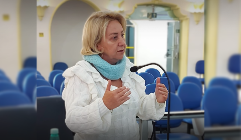 DRA. REGINA PROMOVE ALTERAÇÕES NA LEI DO TESTE DO PEZINHO PARA QUE POSSA ENTRAR EM VIGOR